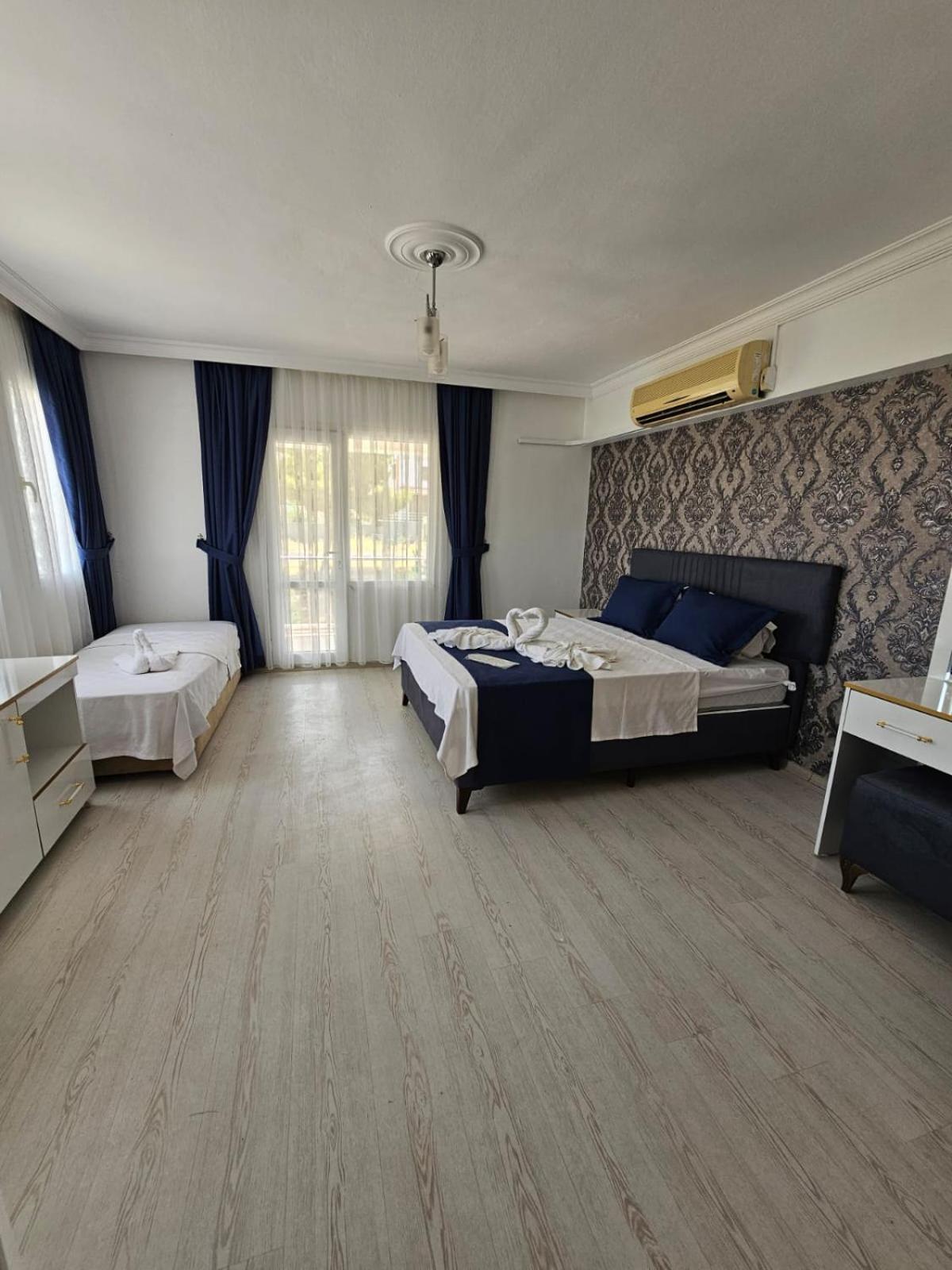 Yenifoca Ersan Hotel 外观 照片